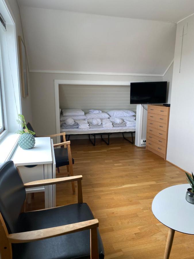 Koselig Leilighet Sentralt I Svolvaer Apartment Exterior photo